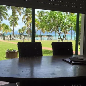 Ocean View, On The Beach. Appartement